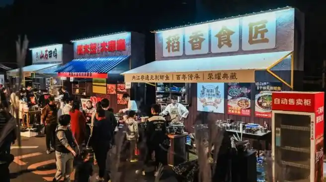 从线上高热度到线下新增量：抖音生活服务烟火榜的共赢逻辑