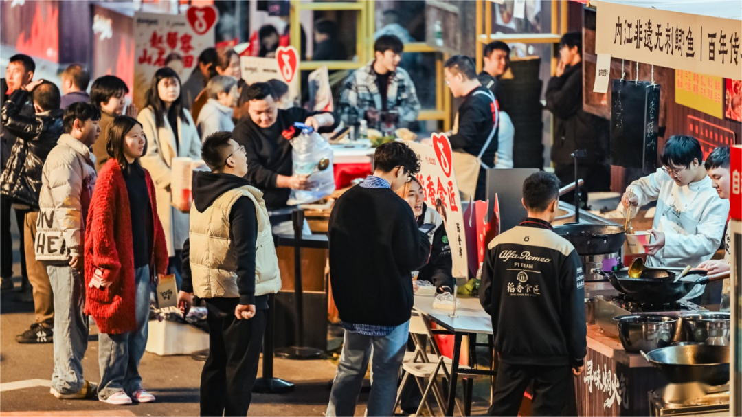 一份餐饮小店榜单背后：守护线下小生意的坚持
