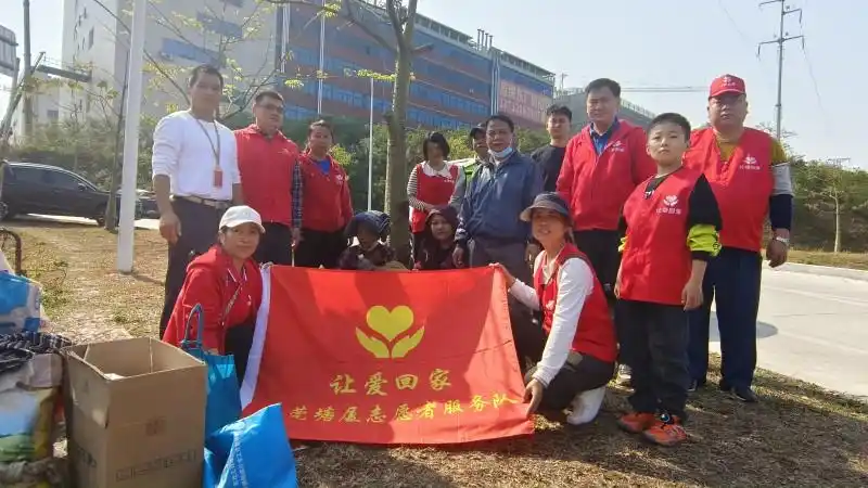 广东华侨“骑自行车回越南”后失踪28年，通过抖音寻人与家人重聚